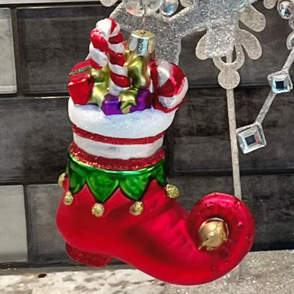 Hand Crafted Santa and Stocking Large Bead Christmas Garland
